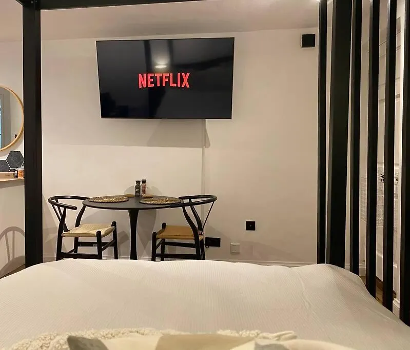 Ultra Modern Studio Apartment, In Central Exeter 0*,  United Kingdom